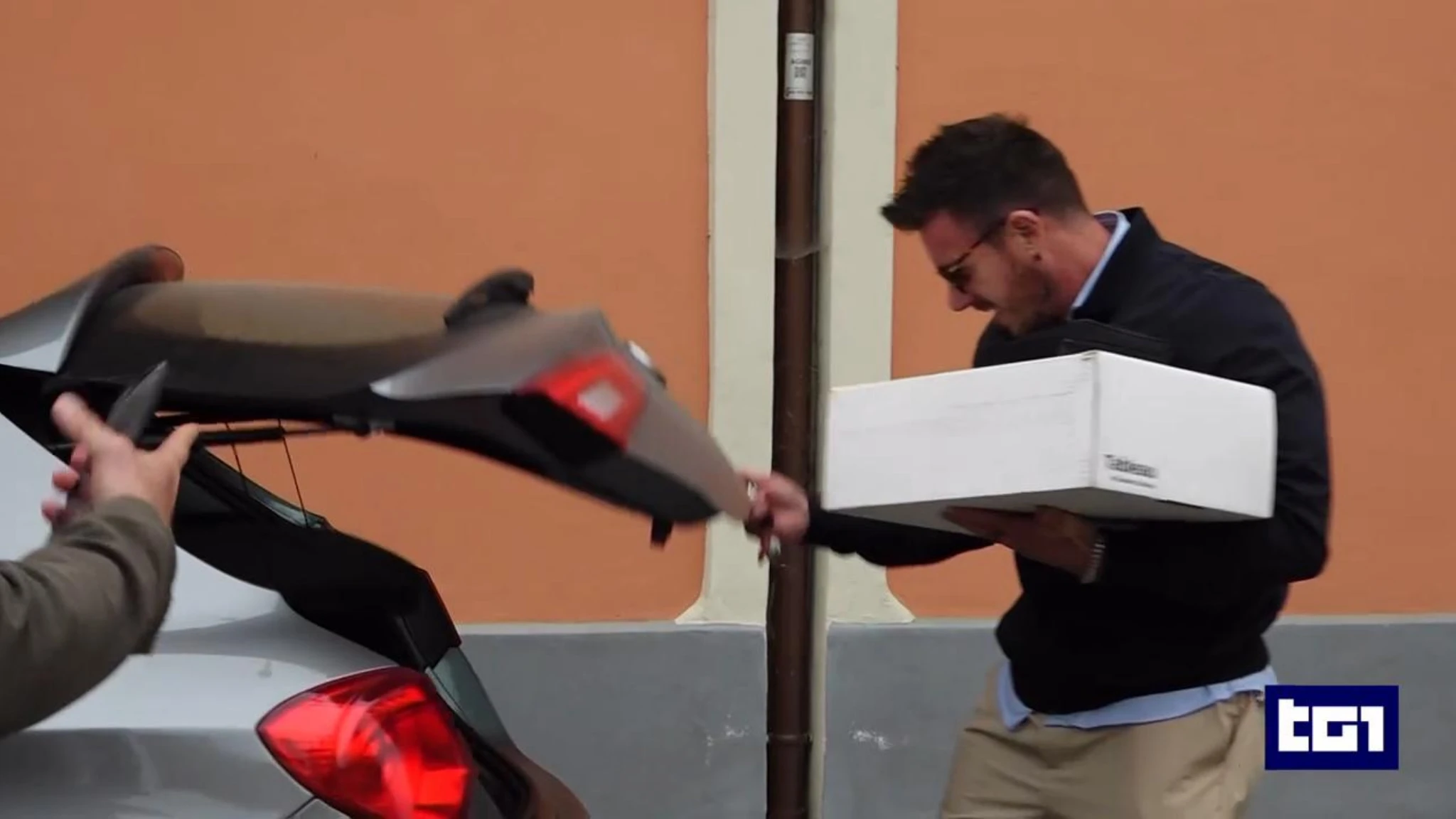 Investigatori cercano l'articolo che Sempio scrisse proprio sul caso Garlasco nel 2015