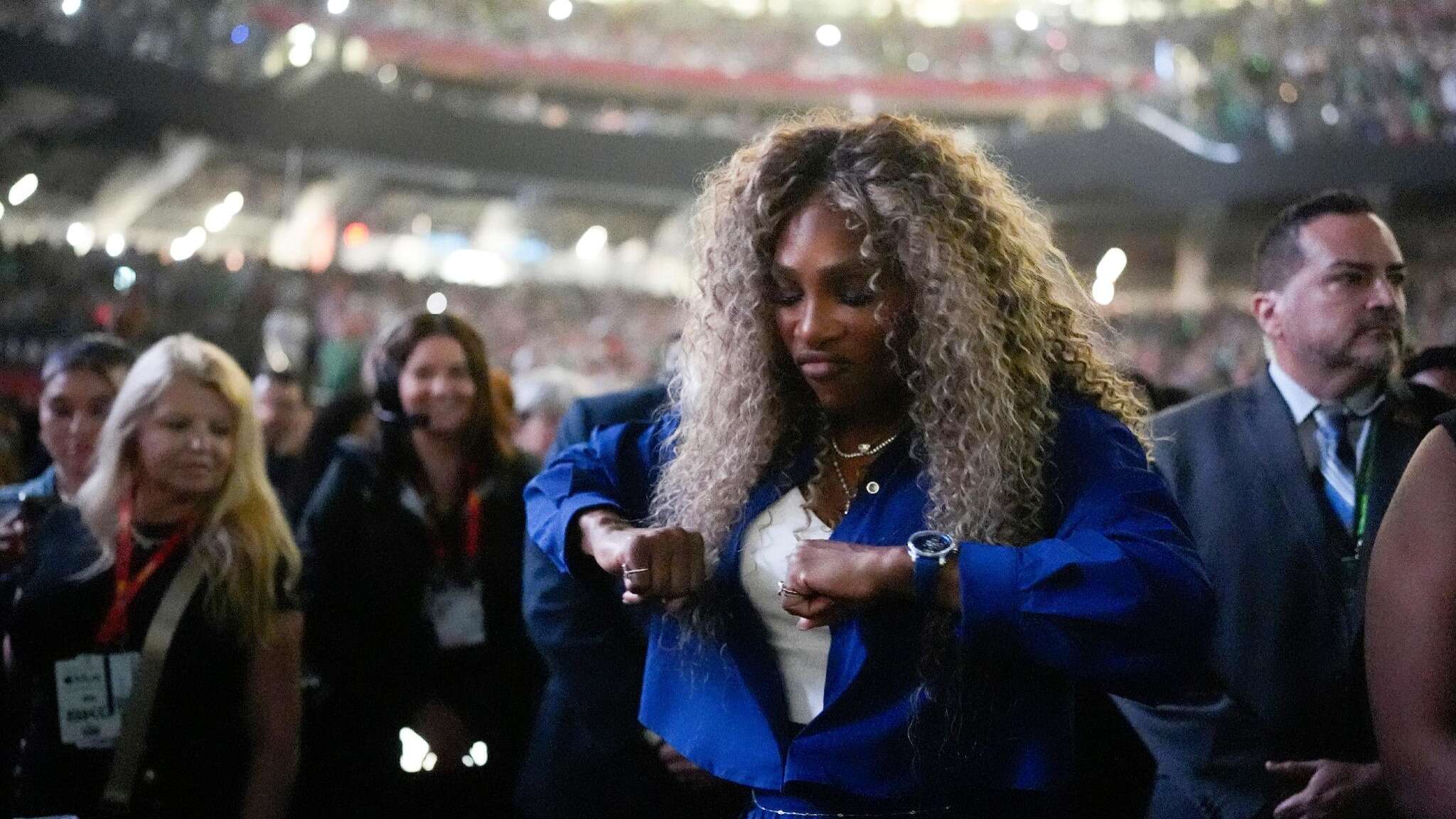 Super Bowl, Serena Williams e la Crip Walk che fa discutere: “A Wimbledon mi avrebbero multato!”