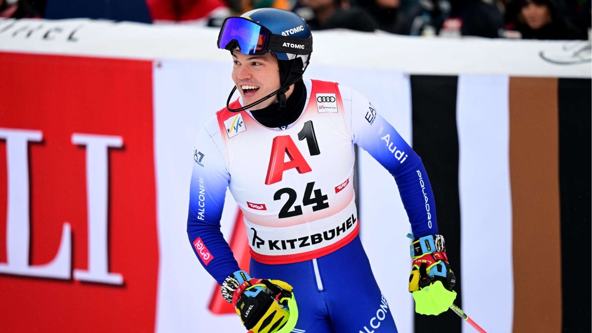 Slalom maschile a Kitzbuhel: l'italiano Alex Vinatzer a sorpresa secondo sul podio dopo Noel