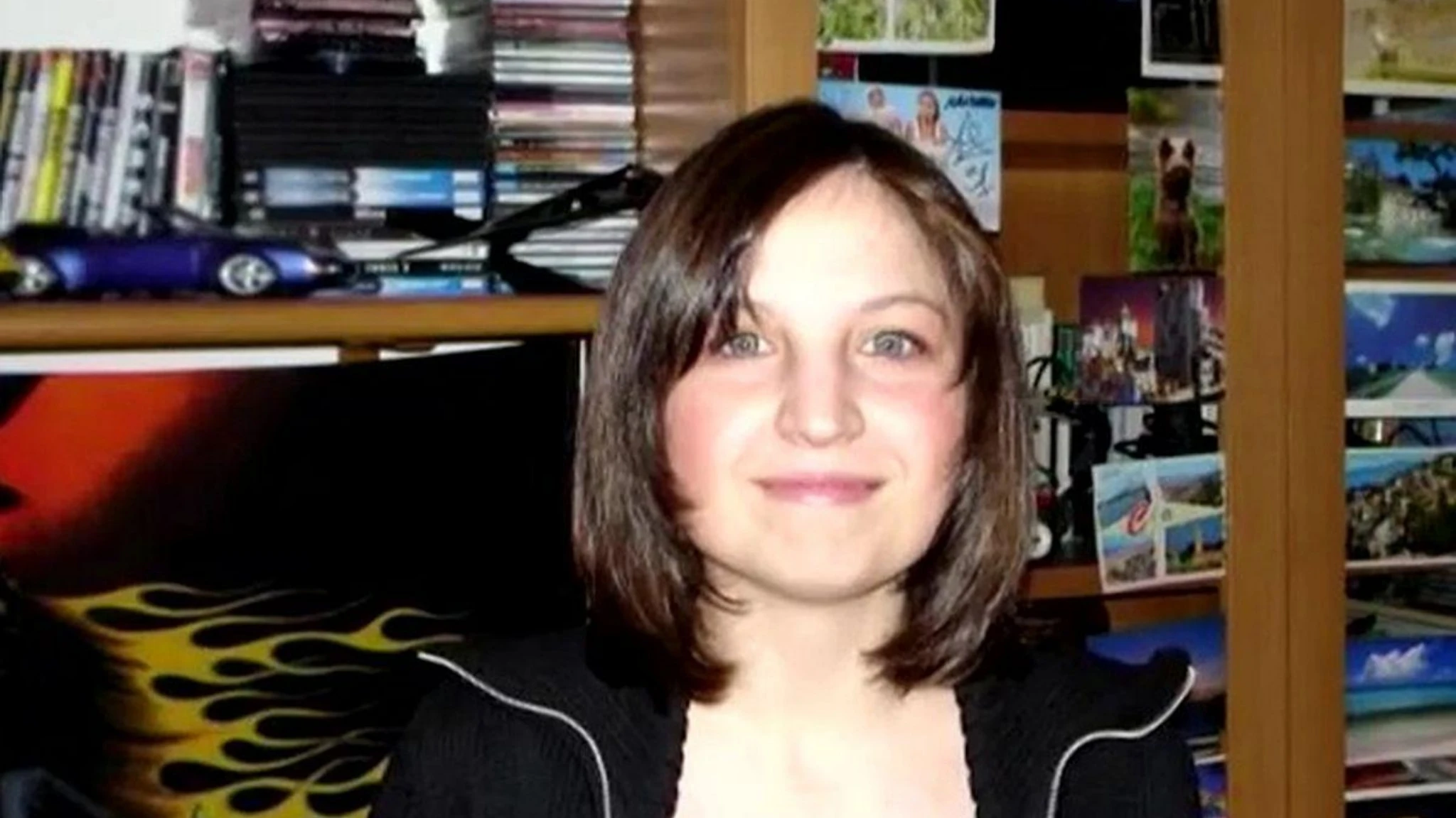 Delitto Garlasco, ora ci sono le foto delle 8 nuove impronte rilevate su cereali e spazzatura  