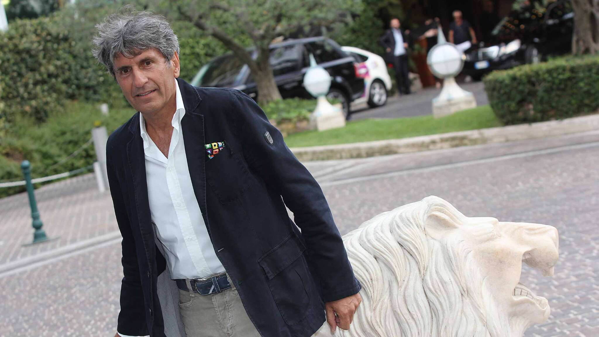 Gianni Ippoliti, preso a pugni in pieno centro storico a Roma