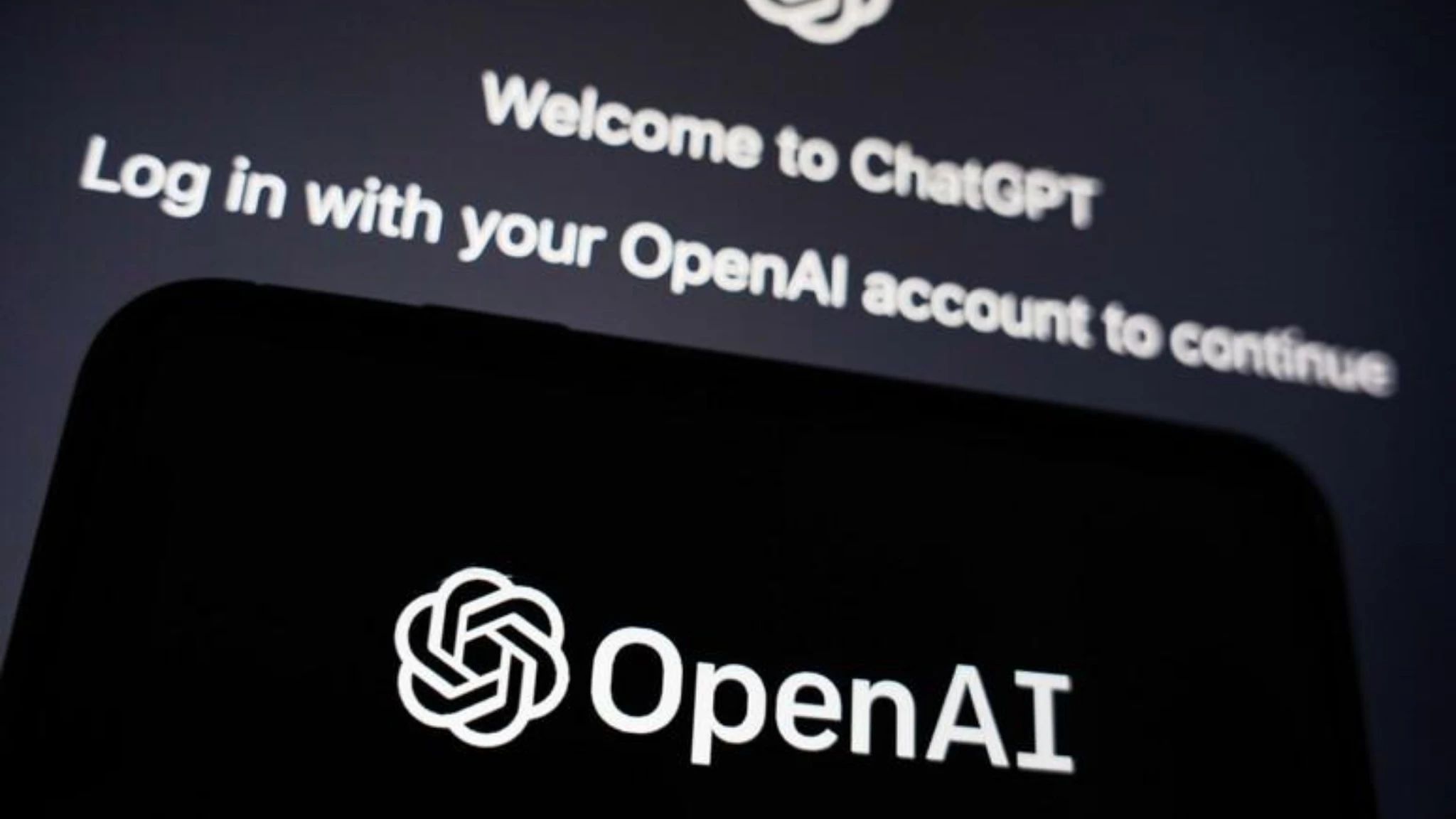 Italia quinta in Europa per l'uso di ChatGpt, cresce il fabbisogno energetico