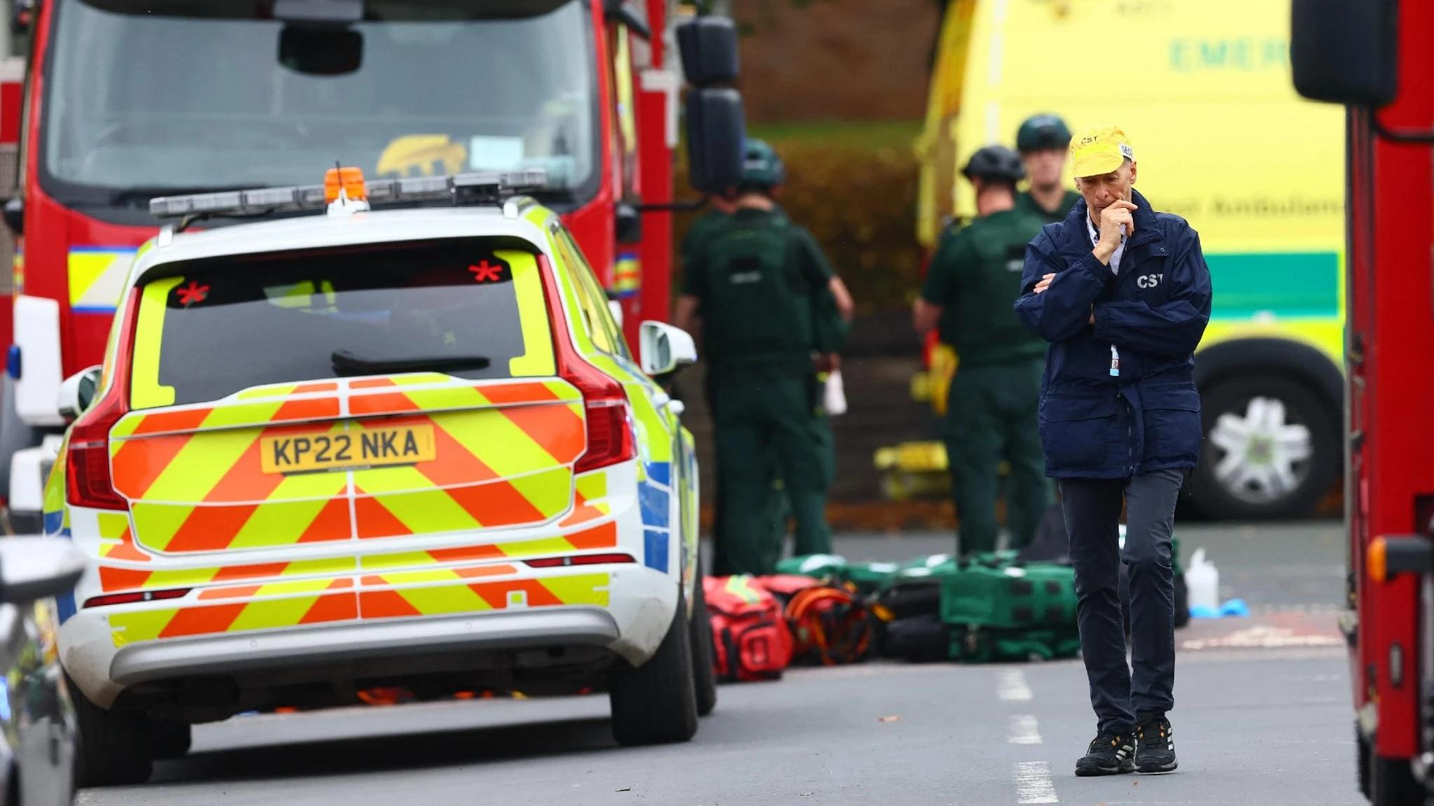 Manchester, assalto alla sinagoga: due morti, ucciso l'attentatore. La polizia: 