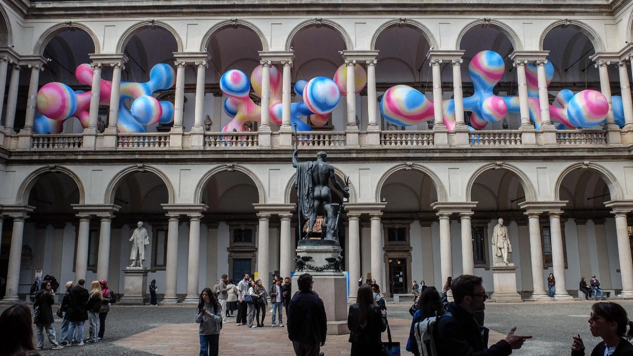 Tuttifrutti. La settimana del design a Milano. Mark Ruffalo incontra gli studenti a Roma