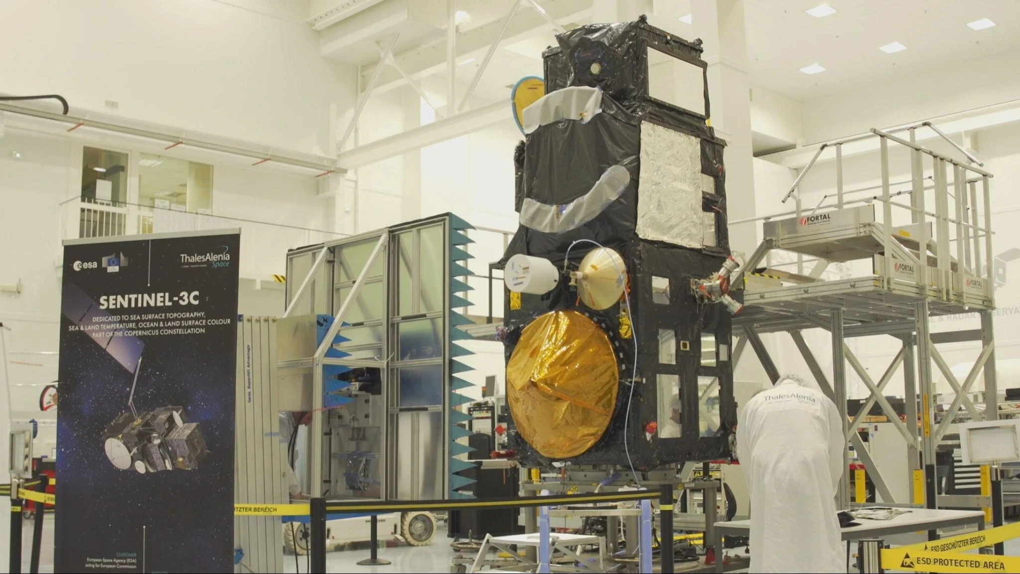 Futuro24. Tre satelliti, una missione: proteggere il pianeta