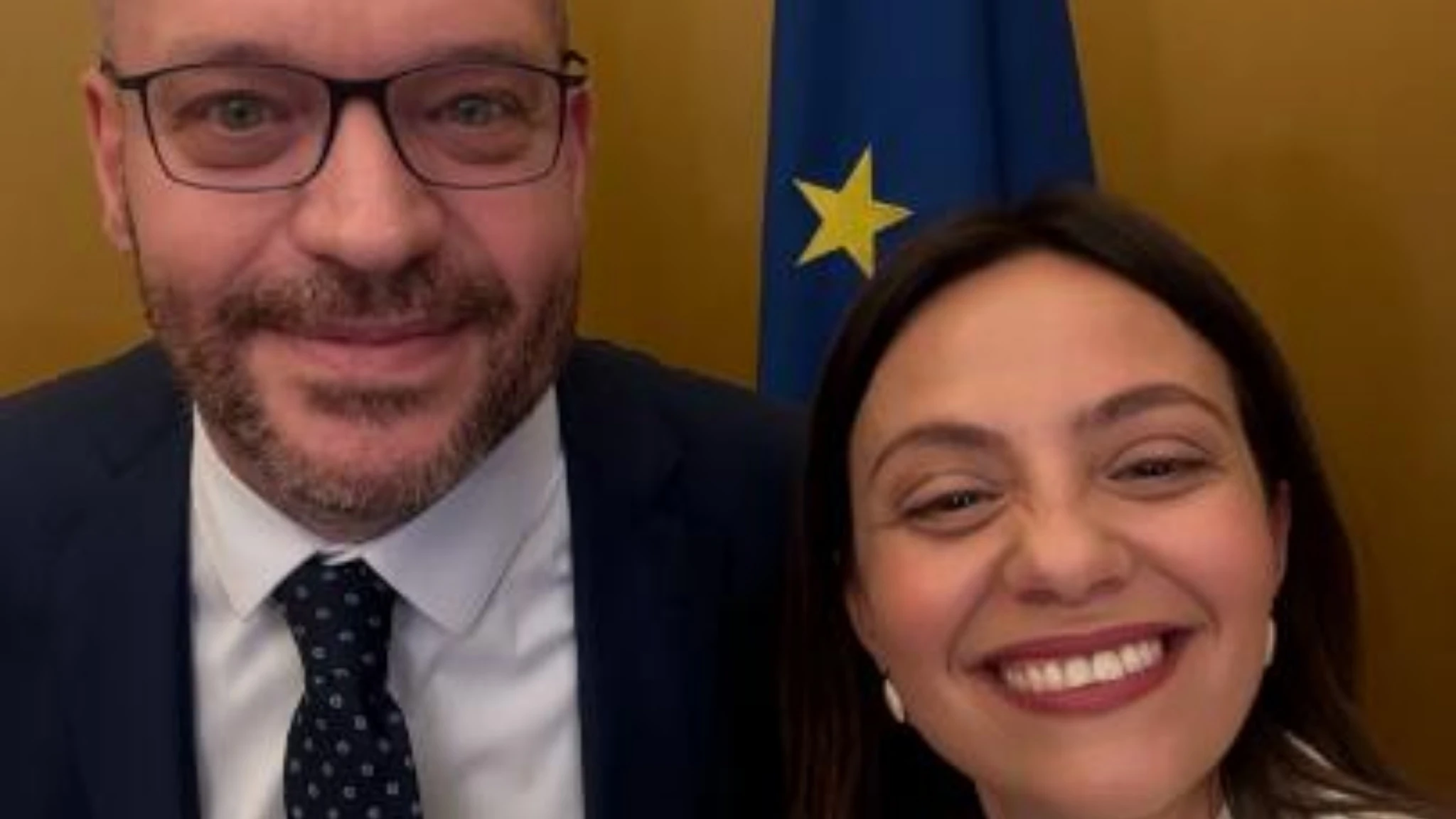 La mamma social e la laureata con cinque figli: chi sono le mamme premiate alla Camera