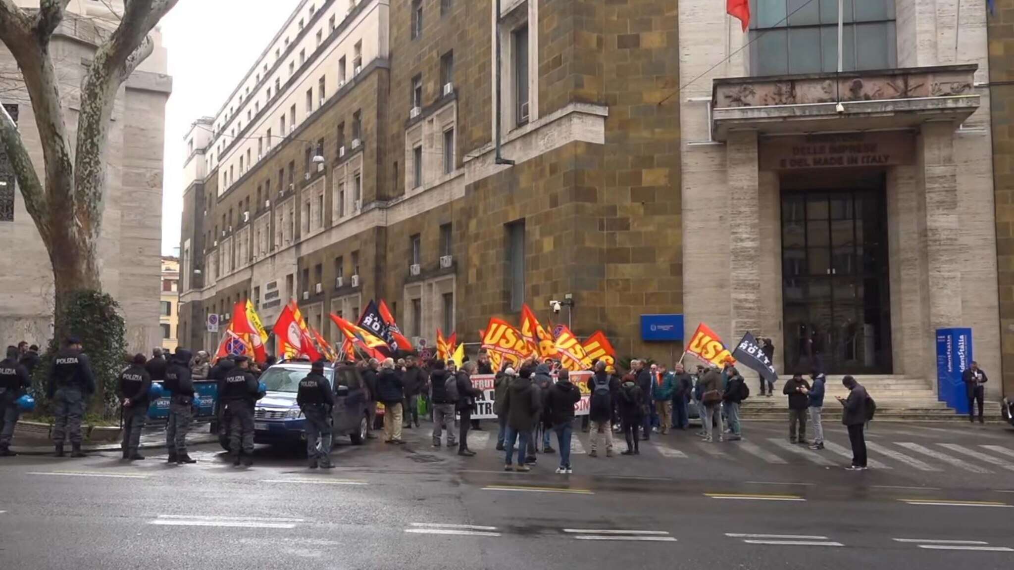 Sciopero generale, il Tar boccia l'ordinanza di Salvini: 