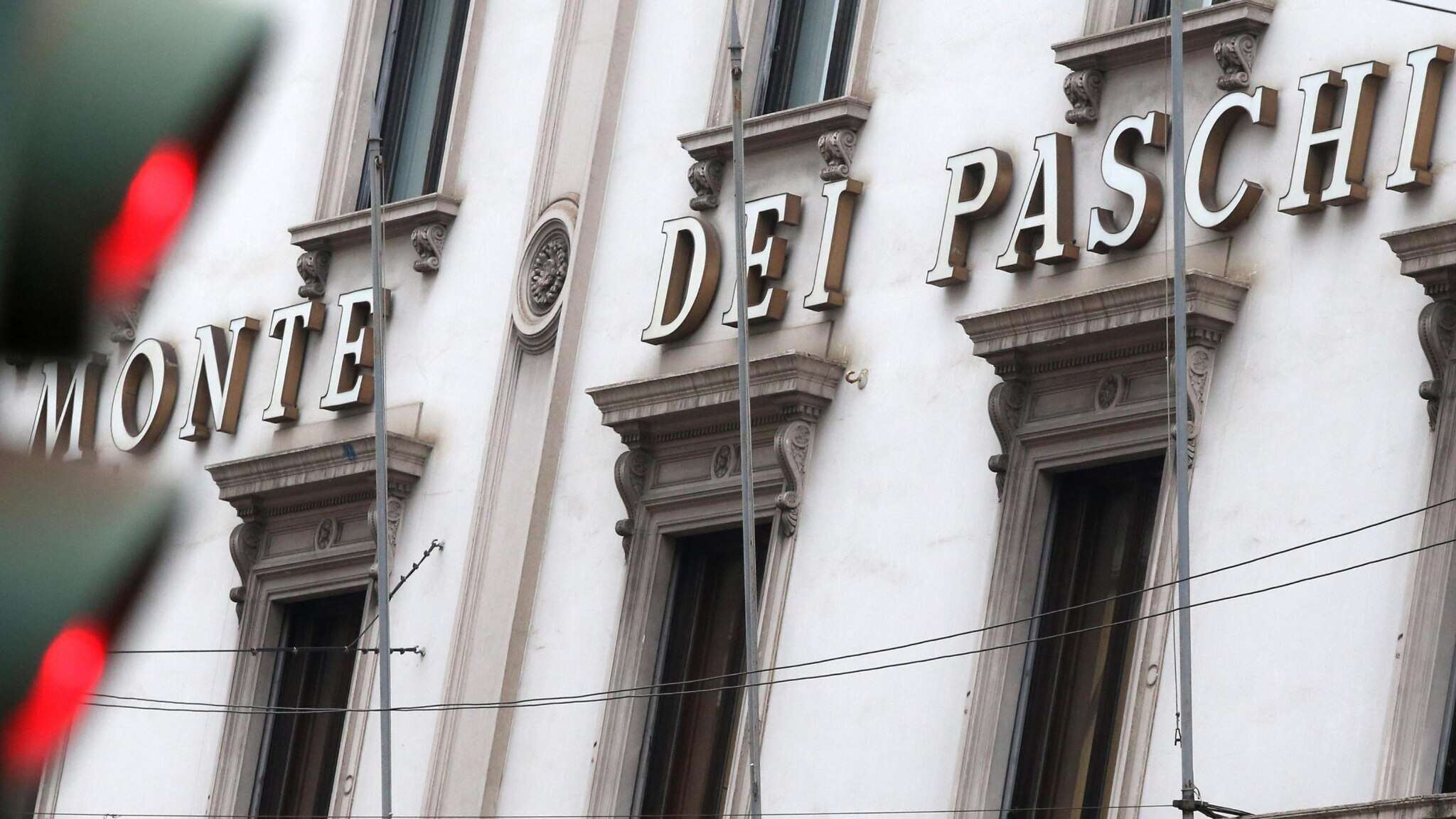 Nuovo tonfo in Borsa per Monte dei Paschi: ha perso il 42%