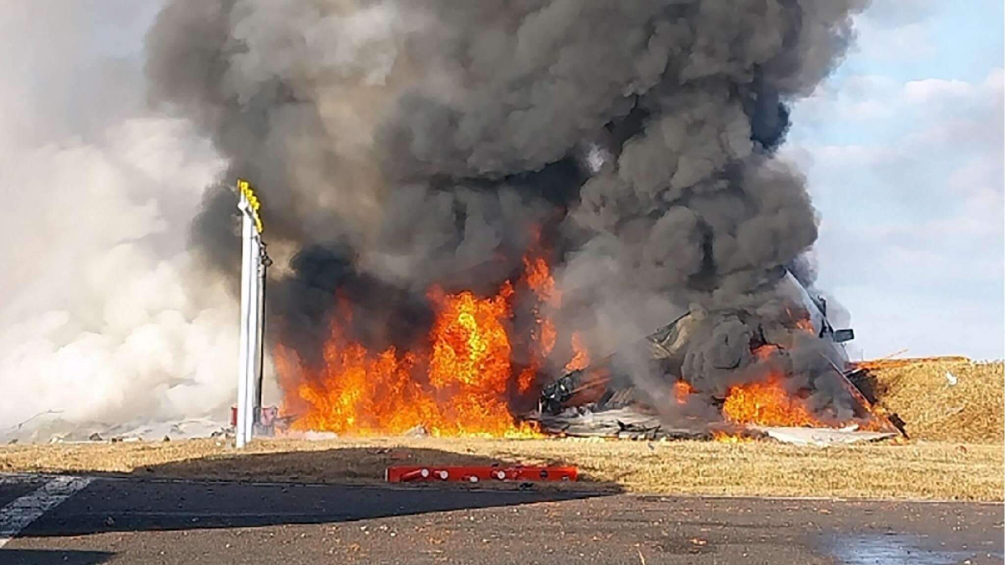 Incidente aereo in Corea del Sud, cosa è successo e le prime ipotesi. Almeno 85 morti accertati