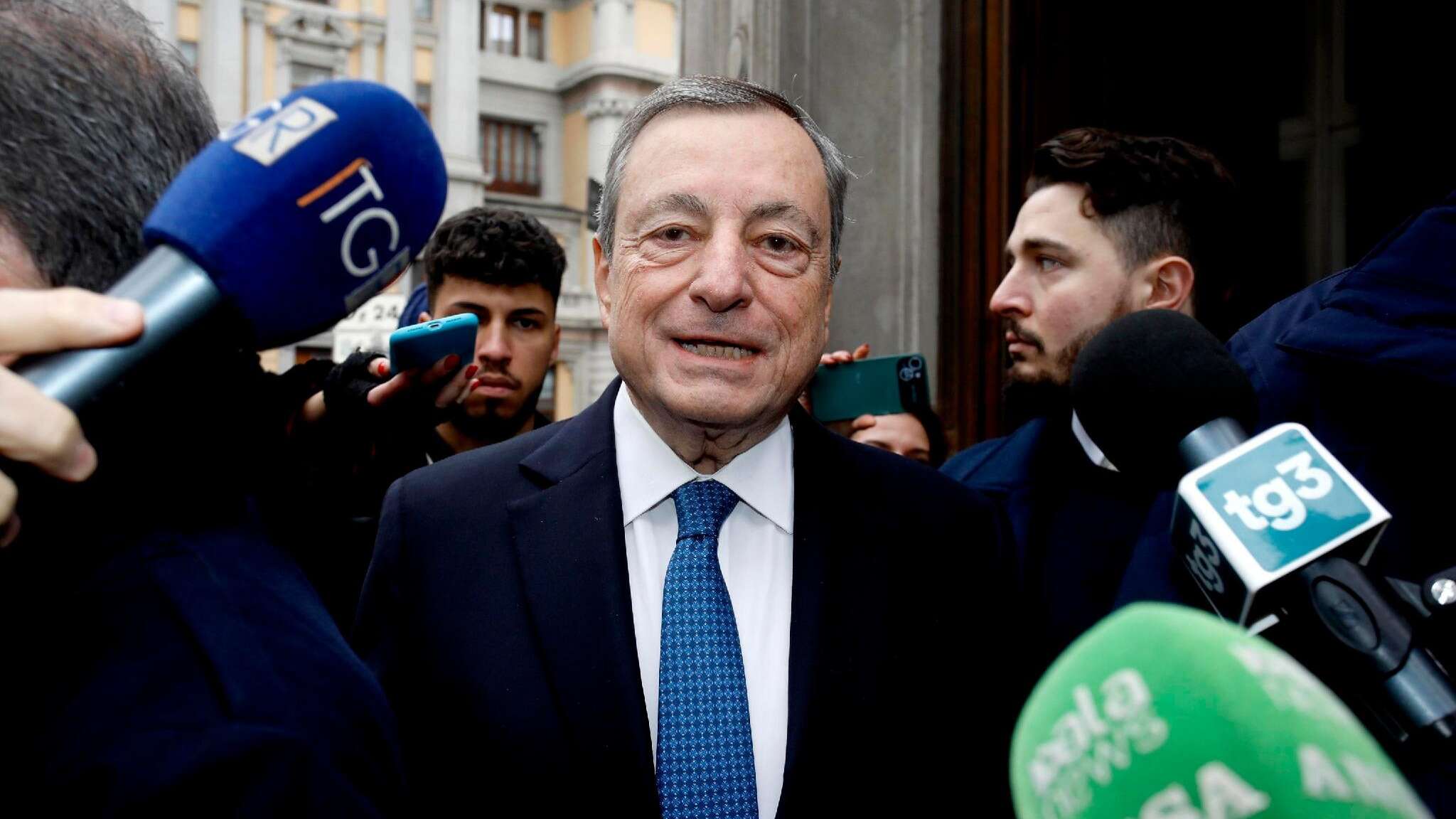 Draghi anticipa i temi del suo rapporto per la Commissione Ue: 