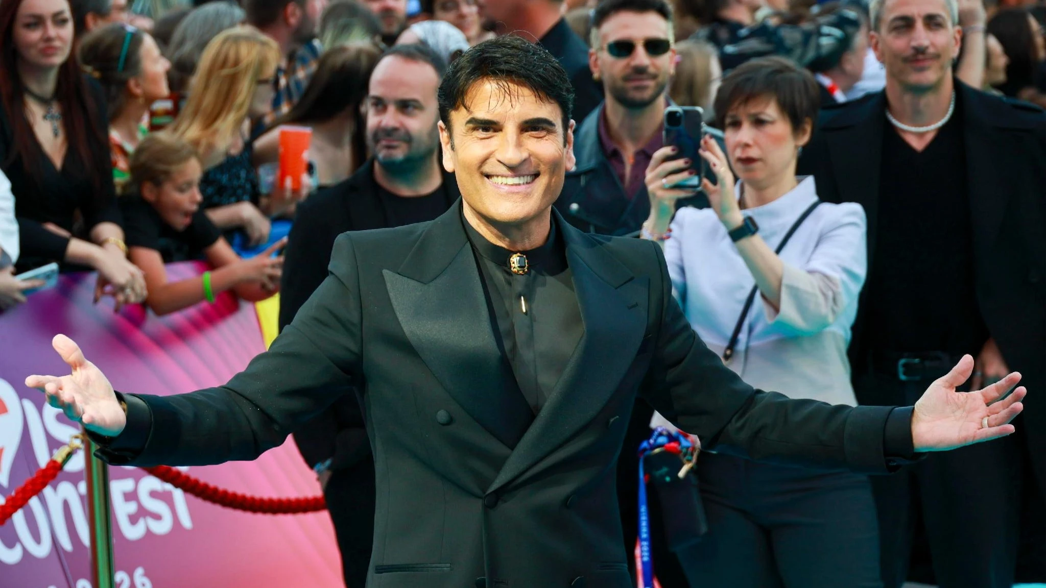 Eurovision, oggi la prima semifinale tra pop e polemiche. Sal Da Vinci sul palco