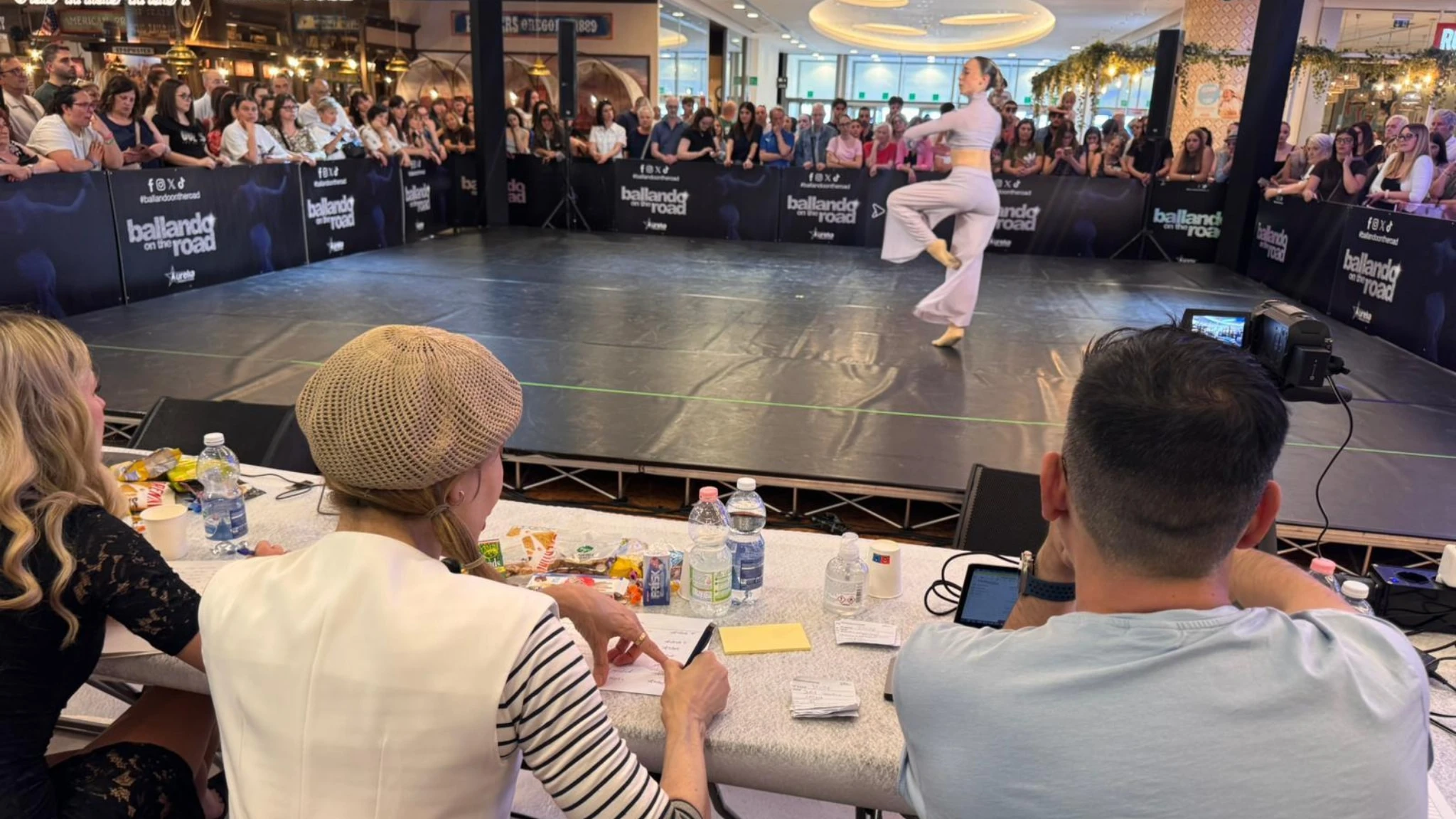 Gran Finale di “BALLANDO ON THE ROAD 2026”. Milly Carlucci alla ricerca di nuovi talenti