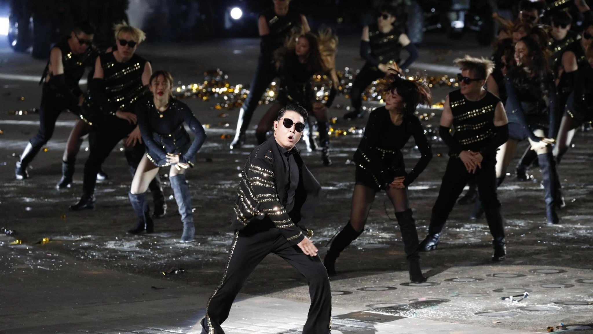 Psy nei guai: il cantante di Gangnam Style sotto inchiesta per abuso di psicotropi