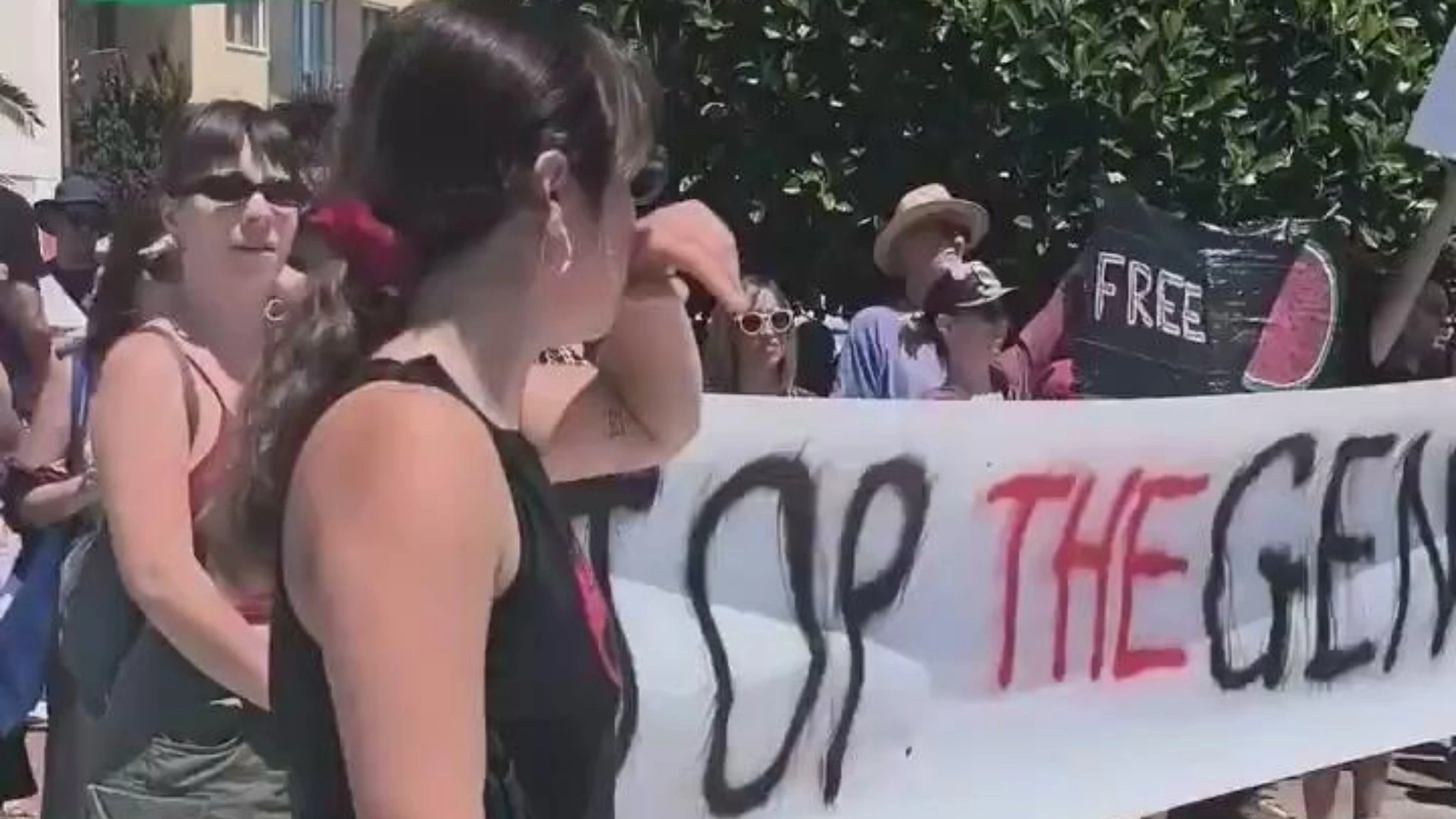 Grecia: protesta a Syros contro una nave da crociera israeliana