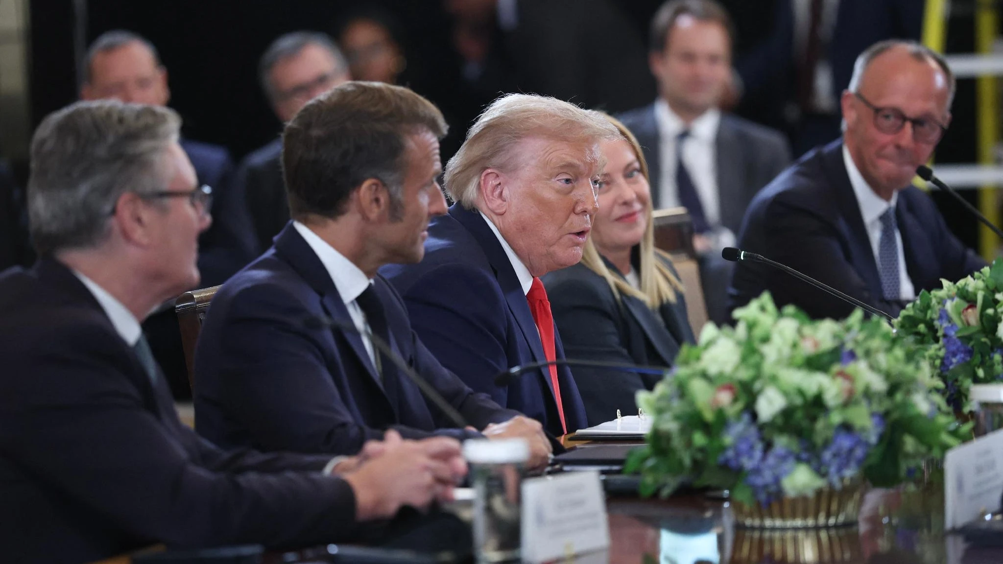 Trump disdice vacanze per colloqui Russia-Ucraina Volenterosi studiano una 