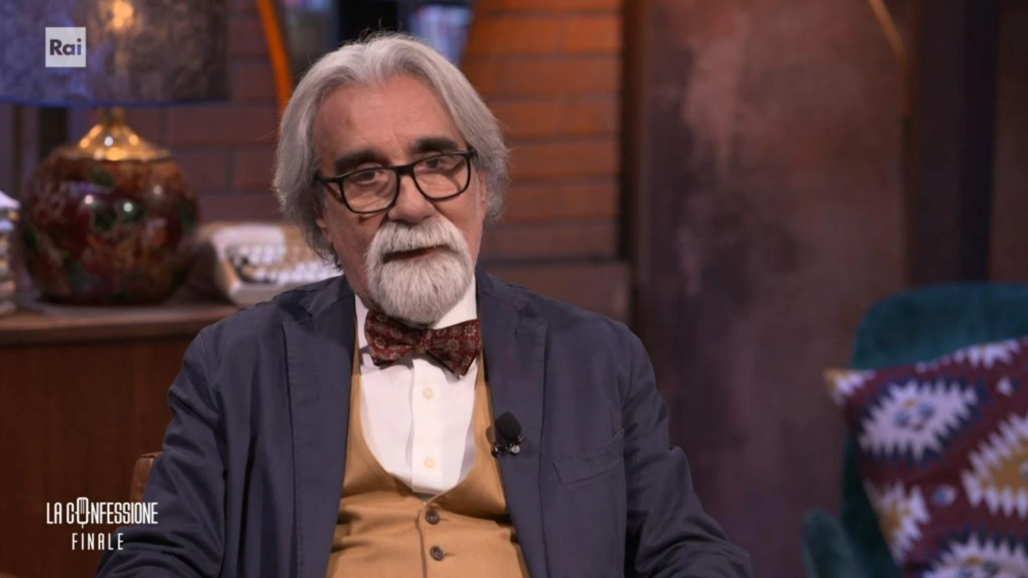 Beppe Vessicchio intervistato da Peter Gomez: gli aneddoti di una vita