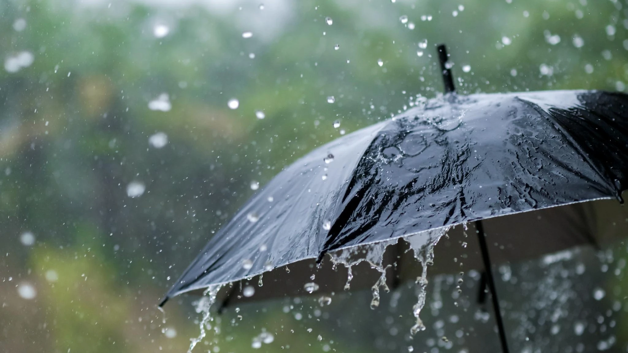 Il bel tempo di maggio dura poco, in arrivo nuove piogge al Nord-Ovest 