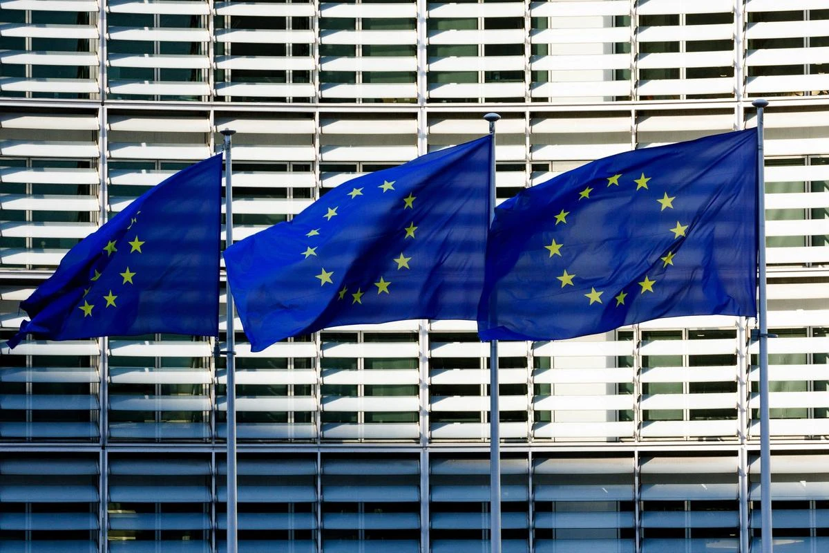 Comment encadrer l’IA ? L’UE dévoile un code de conduite pour les entreprises