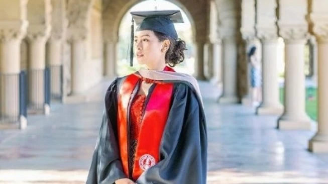 Ternyata Pernah Basa-basi Ditanya 'Kapan Kerja', Begini Tanggapan Maudy Ayunda