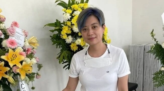 Ayah Meninggal Dunia, Leony Trio Kwek Kwek Ungkap Kesedihan Mendalam