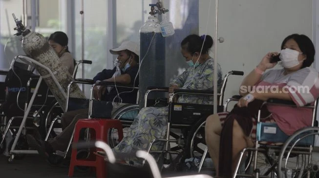 Jumlah Kasus Terus Cetak Rekor Baru saat Gencar Vaksinasi, Ini Kata Satgas Covid-19
