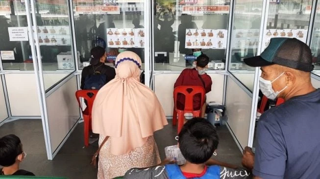 Muncul Desakan Berhenti Gunakan GeNose, Adian Napitupulu Tidak Setuju