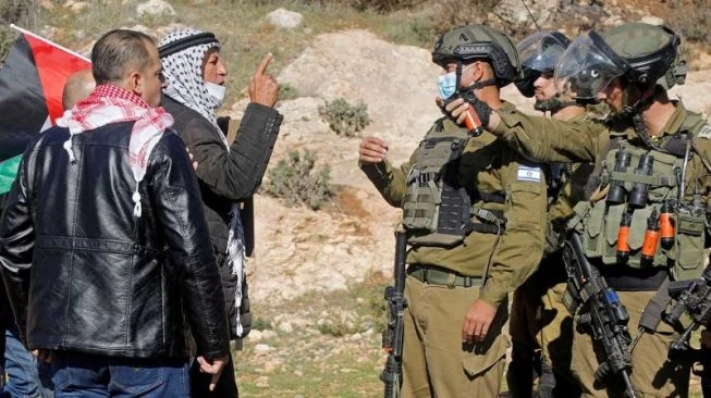 Israel Tangkap Imam Masjid Agung Gegara Unggahan di Medsos
