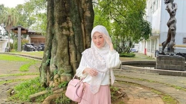 6 Curhatan Larissa Chou Usai Resmi Cerai, Merasa Lega hingga Belum Bilang ke Anak