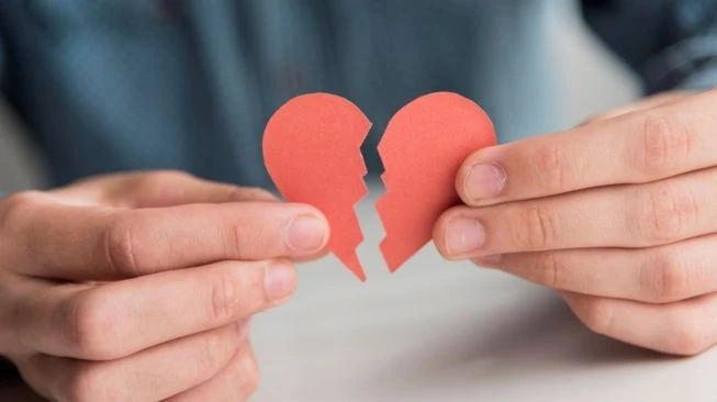 Sindrom Patah Hati Itu Nyata, Orang Bisa Mati Karena Cinta