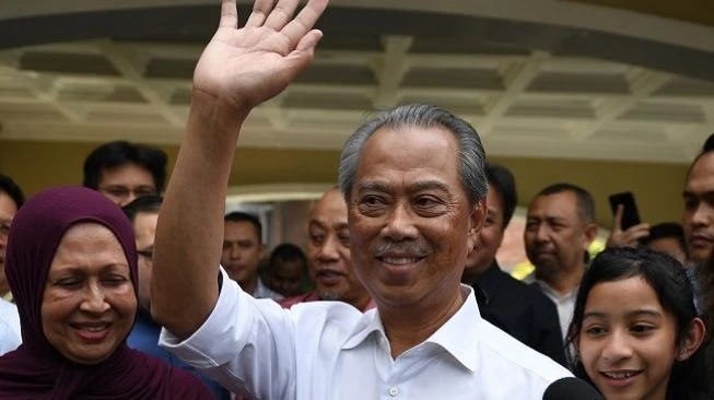 Politik Malaysia Semakin Semrawut Diterjang Pandemi, Muhyiddin Yassin Terdesak