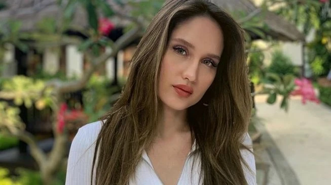 Bikin Riuh, Cinta Laura dan Angga Yunanda Nyaris Ciuman di TikTok