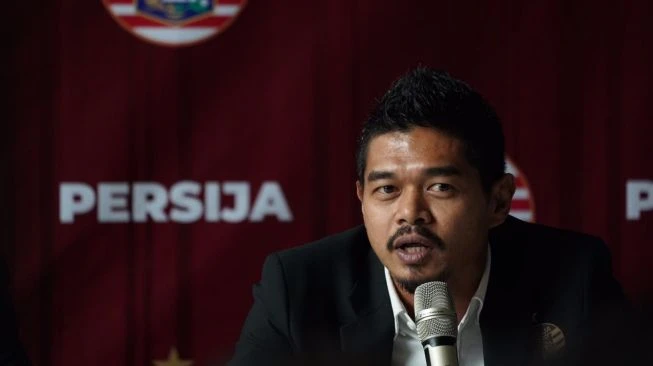 Amalia Fujiawati Melahirkan, Bambang Pamungkas Tidak Hadir