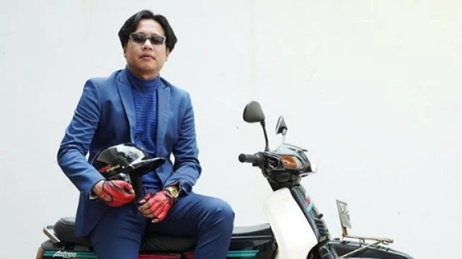 Deretan Potret Gofar Hilman Bareng Kendaraan, Bikin Artis Pengen Dibonceng