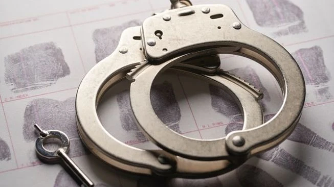 Tak Sadar Bantu Polisi Tangkap Komplotannya Sendiri, Pria Ini Disarankan Menyerahkan Diri