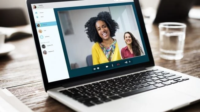 Temukan Pemasok Layar Baru, Apple Garap MacBook 14 dan 16