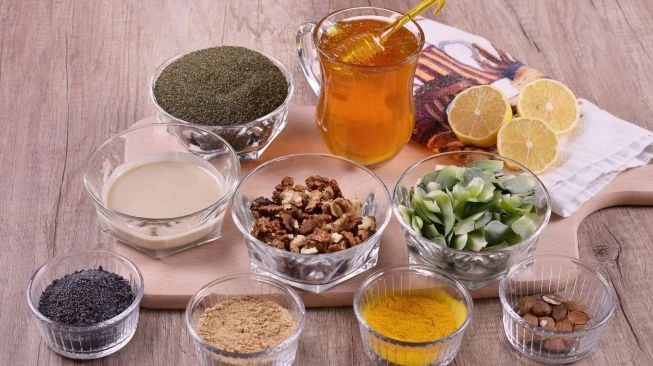 Resep Minuman Alami untuk Kekebalan Tubuh dan 4 Berita Kesehatan Menarik Lainnya