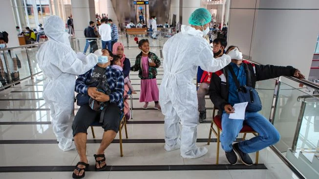 KAI Bakal Berlakukan Tes Antigen Acak ke Penumpang KRL Mulai Hari Ini
