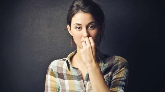 Insecure Bisa Muncul Karena Kejadian Masa Lalu, Ini Cara Mengatasinya