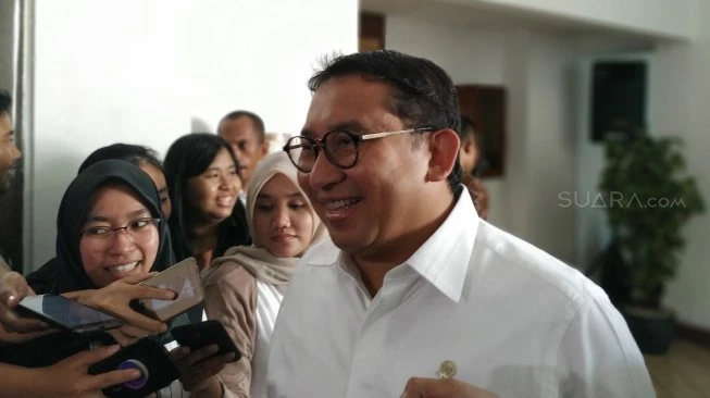 Ekonomi RI Gagal Tumbuh Gegara Covid-19, Fadli Zon Beri Sindiran Menohok
