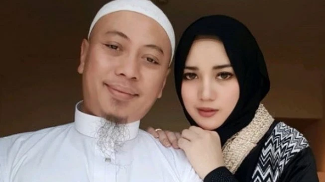 Mohon Doa, Bayi Istri Opick Terlilit Ari-ari Jelang Persalinan