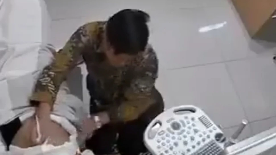 Sosok Muhammad Syafril Firdaus, Dokter Kandungan yang Lecehkan Pasien di Garut