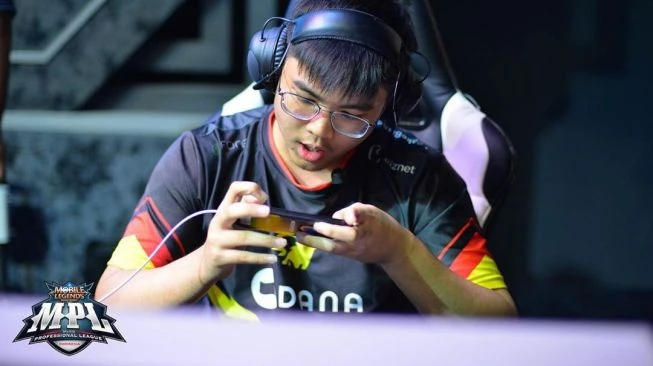 Sering Dibandingkan, BTR Rippo Puji Performa EVOS Antimage