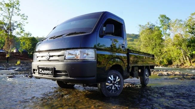 Mobil Pick Up Bawa Muatan Berlebih, Ini Risiko yang Harus Dihadapi