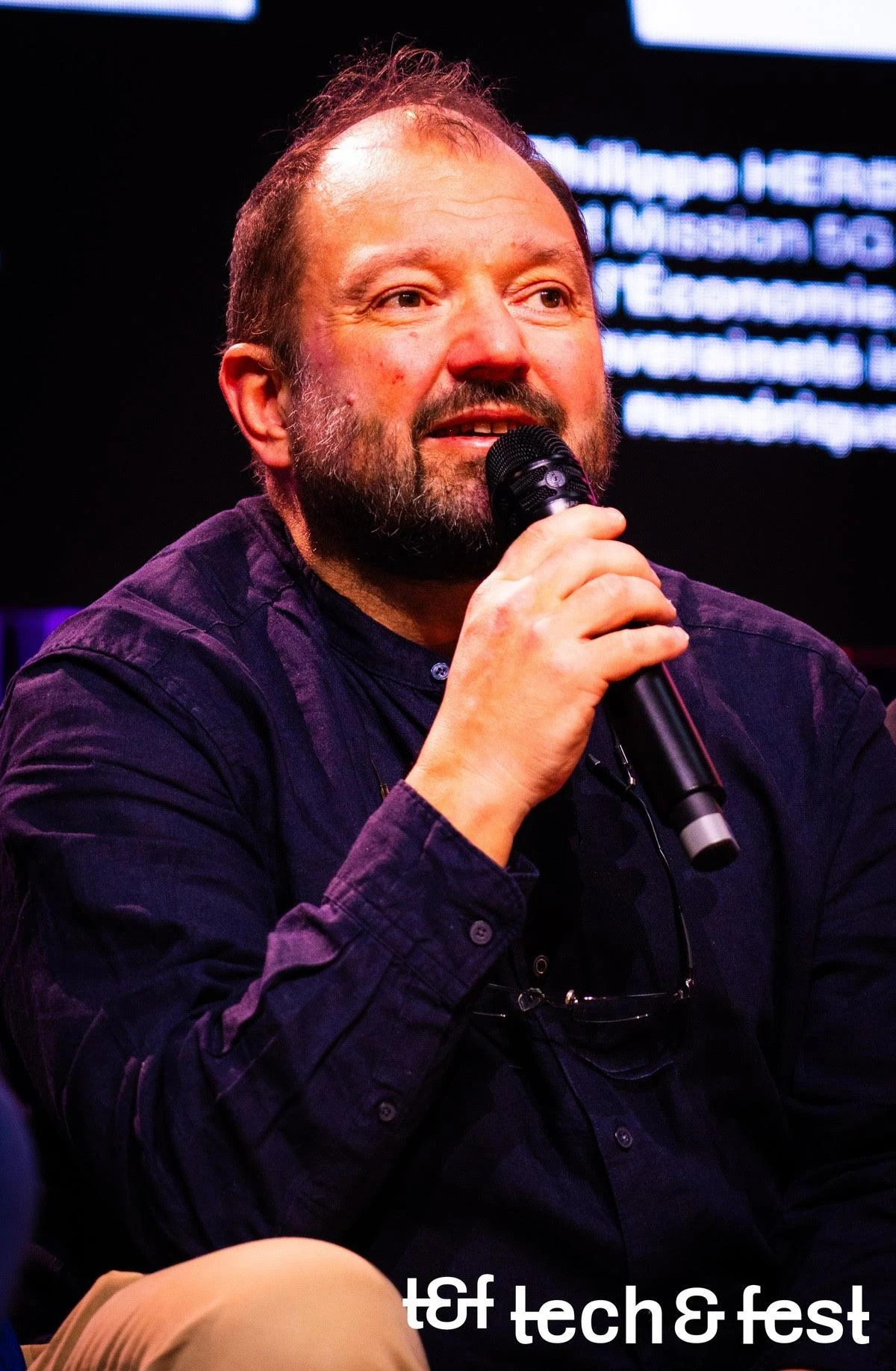 « Si on veut continuer à vivre dans l’ensemble du territoire, on peut y mettre de très belles usines 4.0 » : Olivier Lluansi appelle à la réindustrialisation de la France