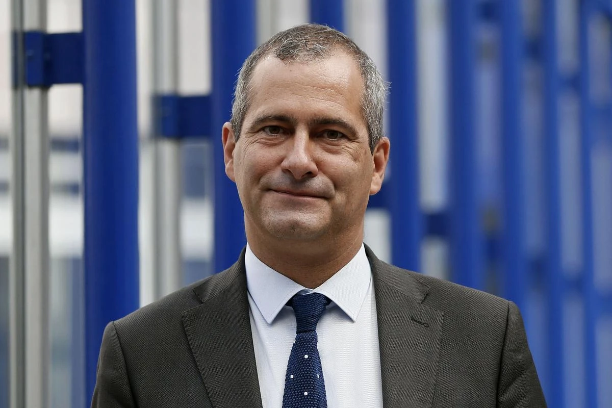 Le patron de l’INA interpellé fin juillet pour l’achat de cocaïne à Paris