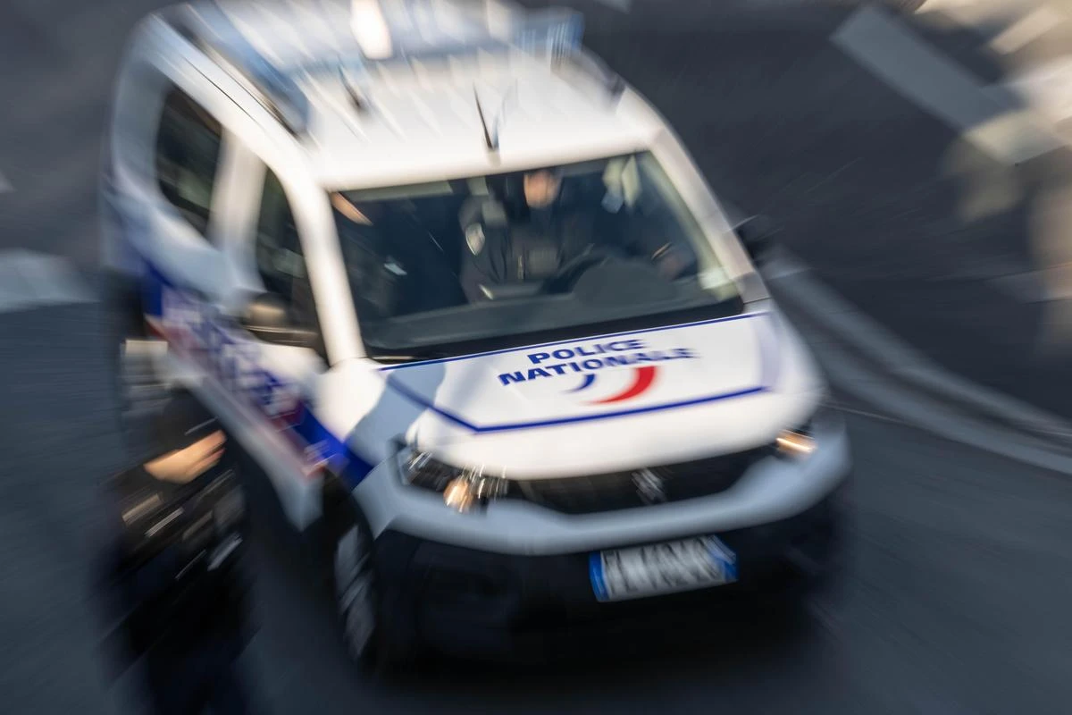 « Merci à mon chéri d’avoir sauvé ma vie au péril de la sienne » : une journaliste de CNews raconte son agression dans le tramway à Paris