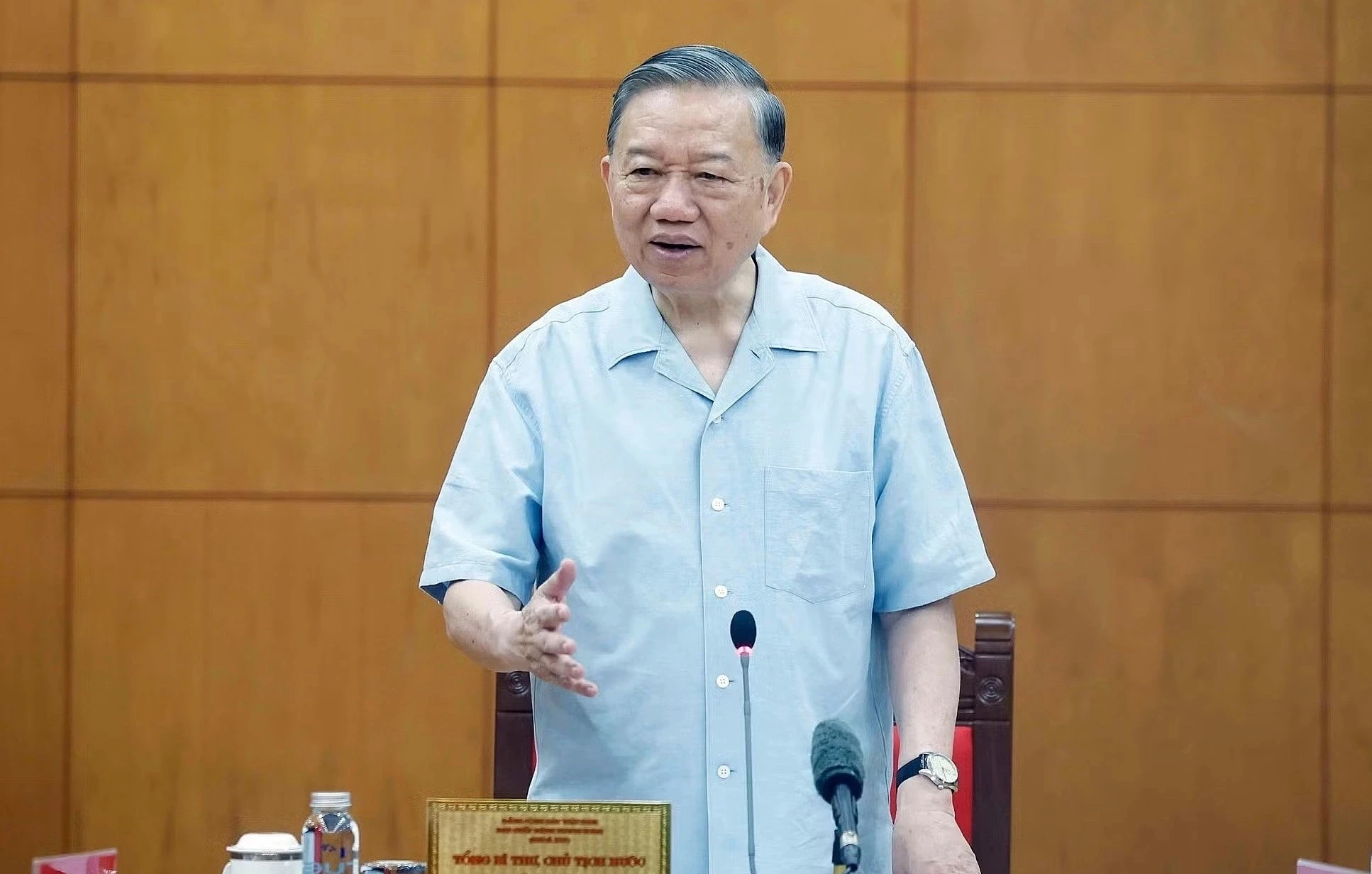 'Muốn tăng trưởng hai con số phải giải phóng nguồn lực'