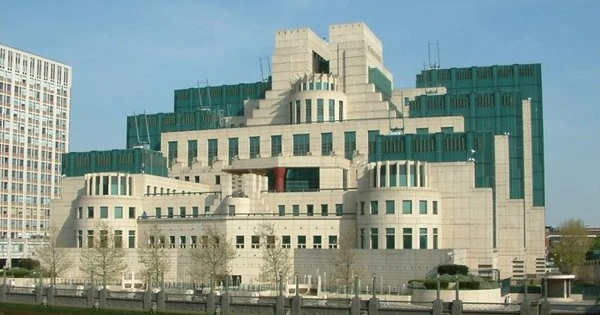 MI6 đã dành 20 năm để tìm kiếm một điệp viên Nga nhưng không thấy một người nào