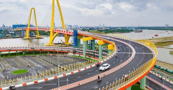 Thông tin NÓNG và MỚI nhất của Vingroup về 2 trụ cột mới sau 32 năm thành lập