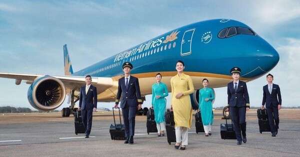 Vietnam Airlines đạt doanh thu và lãi cao kỷ lục, lương lãnh đạo là bao nhiêu?